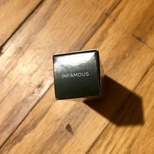 BareMinerals Gen Nude Matte Liquid Lip — INFAMOUS